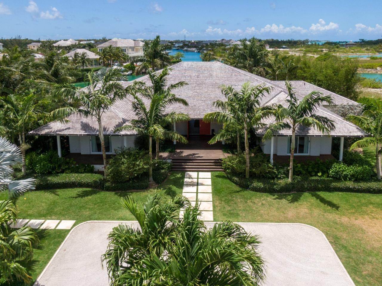 4. Single Family Homes for Sale at Old Fort Bay, Nassau and Paradise Island Bahamas