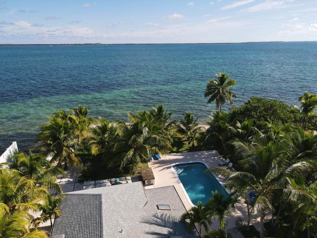 25. Single Family Homes for Sale at Eastern Road, Nassau and Paradise Island Bahamas