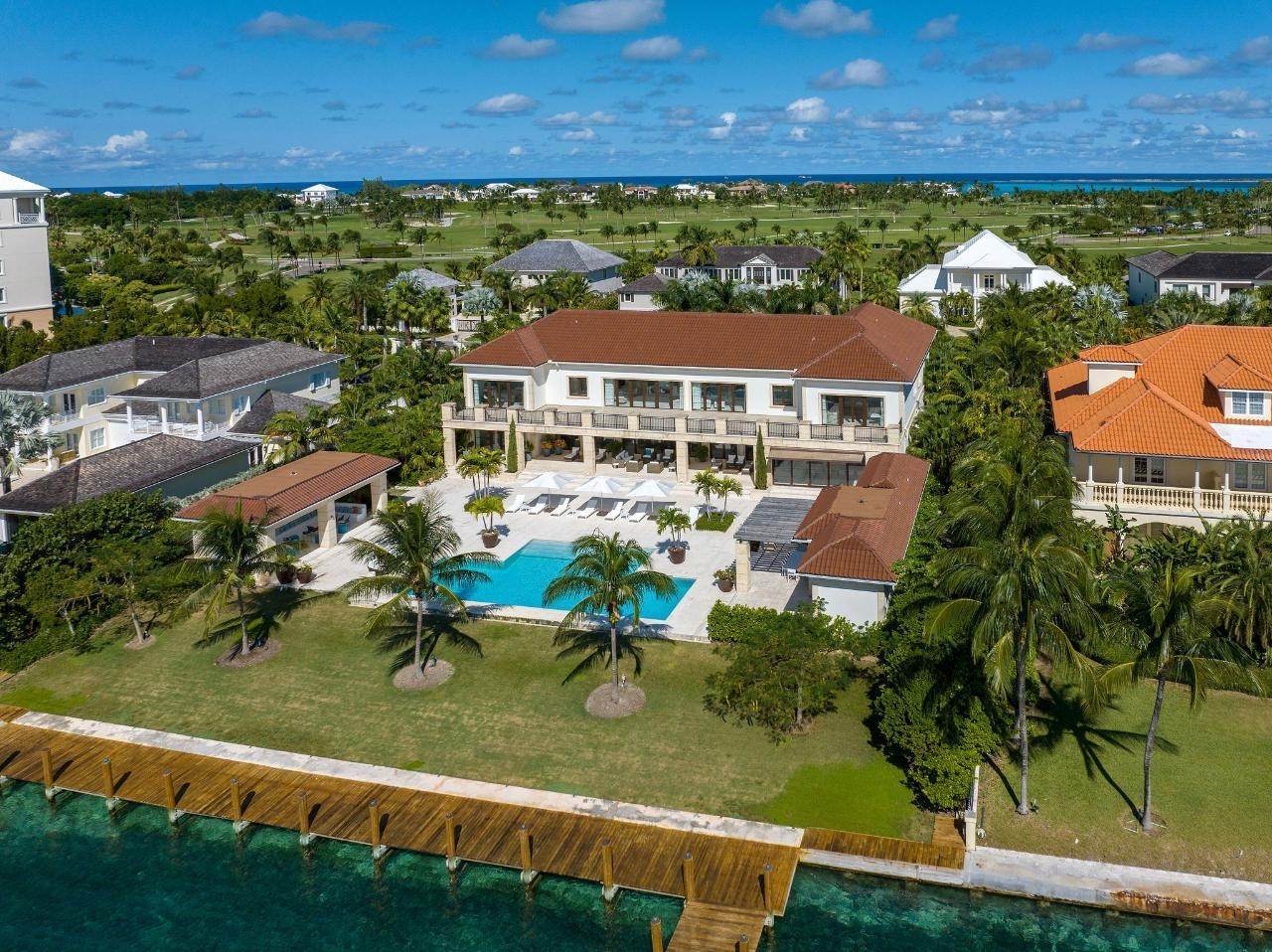 78. Single Family Homes for Sale at Ocean Club Estates, Paradise Island, Nassau and Paradise Island Bahamas