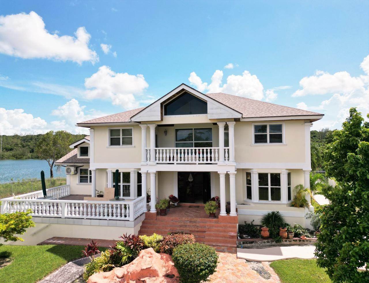 Single Family Homes for Rent at Westridge Estates, Westridge, Nassau and Paradise Island Bahamas